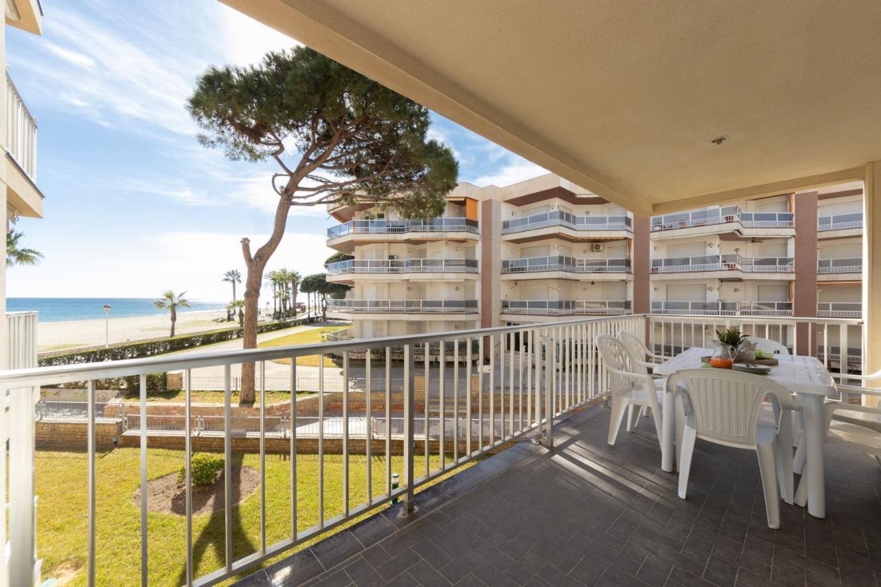 Apartamentos Dms V Arysal カンブリルス エクステリア 写真