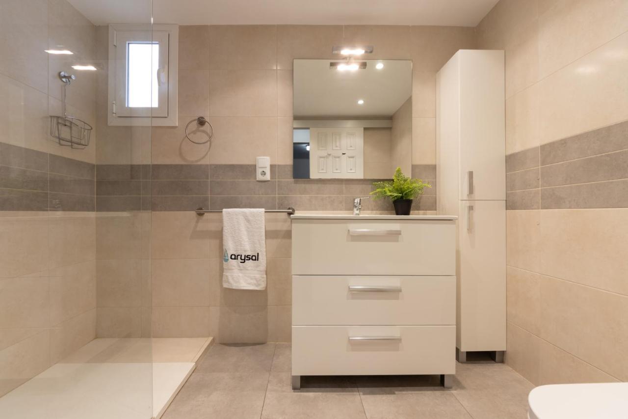Apartamentos Dms V Arysal カンブリルス エクステリア 写真