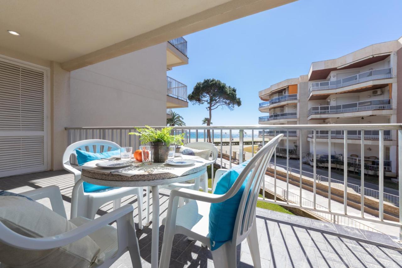 Apartamentos Dms V Arysal カンブリルス エクステリア 写真